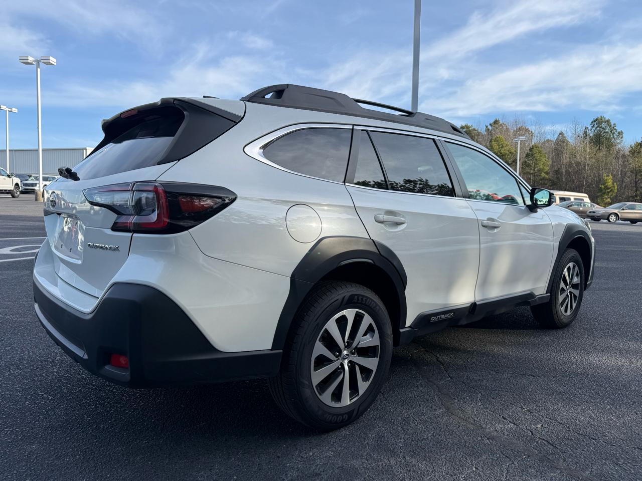 Subaru Outback Premium 2023