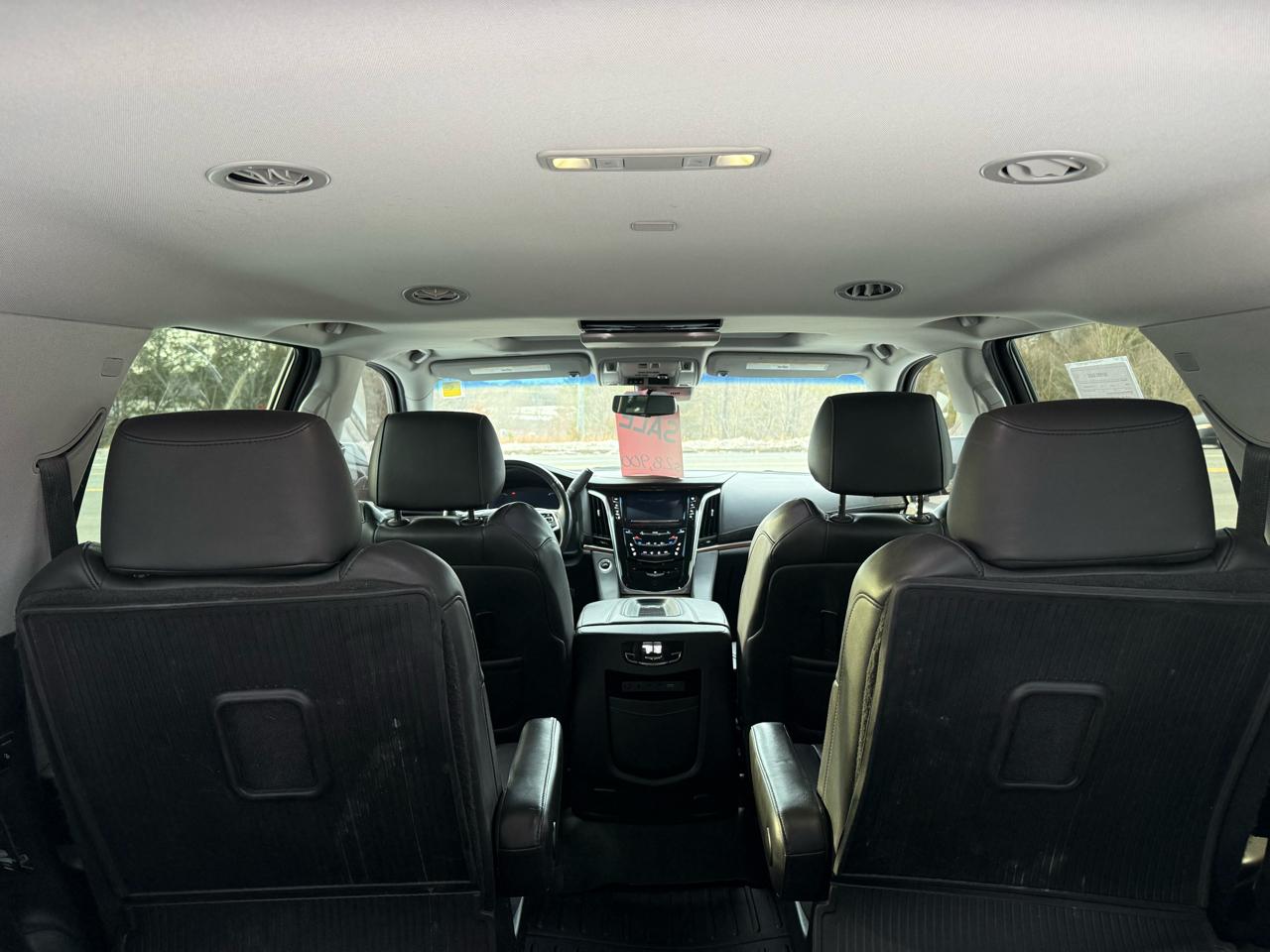 Cadillac Escalade Luxury 4WD 2019