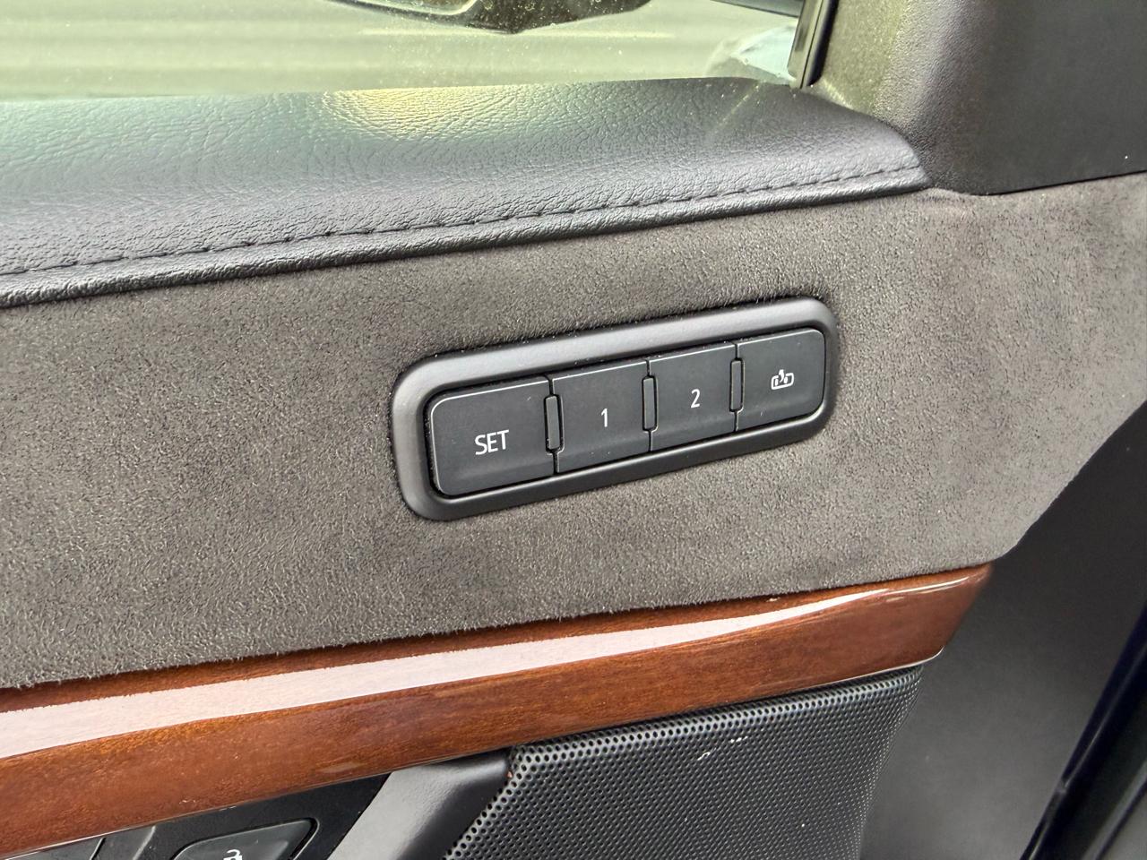 Cadillac Escalade Luxury 4WD 2019