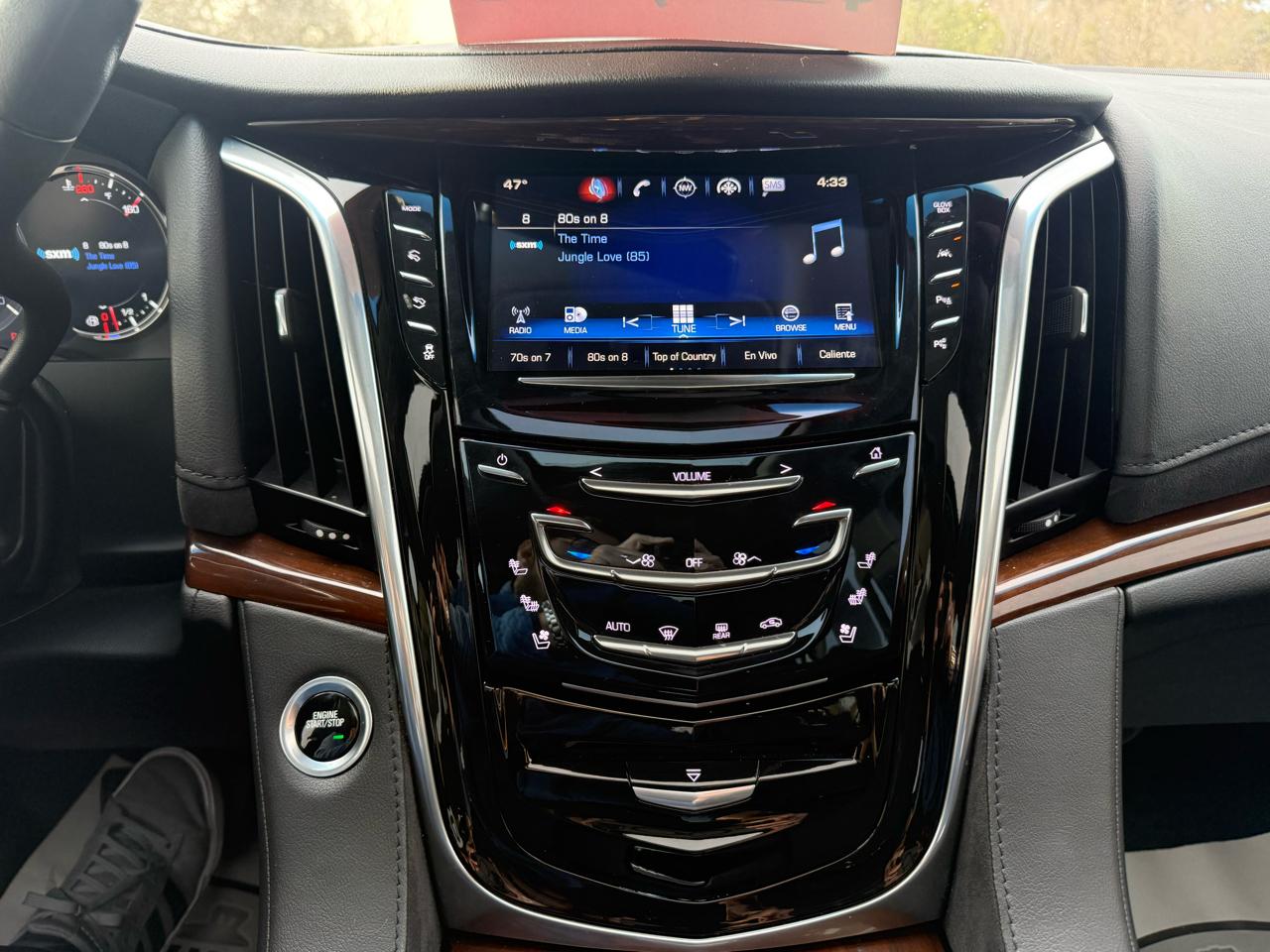 Cadillac Escalade Luxury 4WD 2019