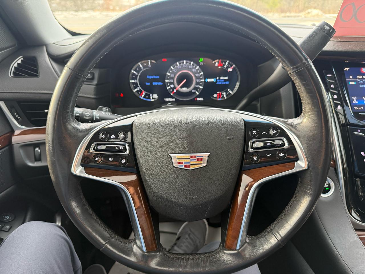 Cadillac Escalade Luxury 4WD 2019
