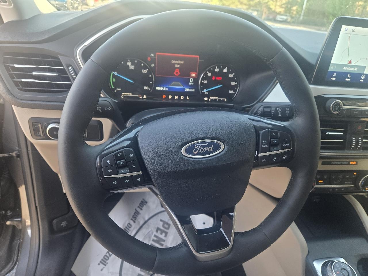 Ford Escape Hybrid SEL 2022
