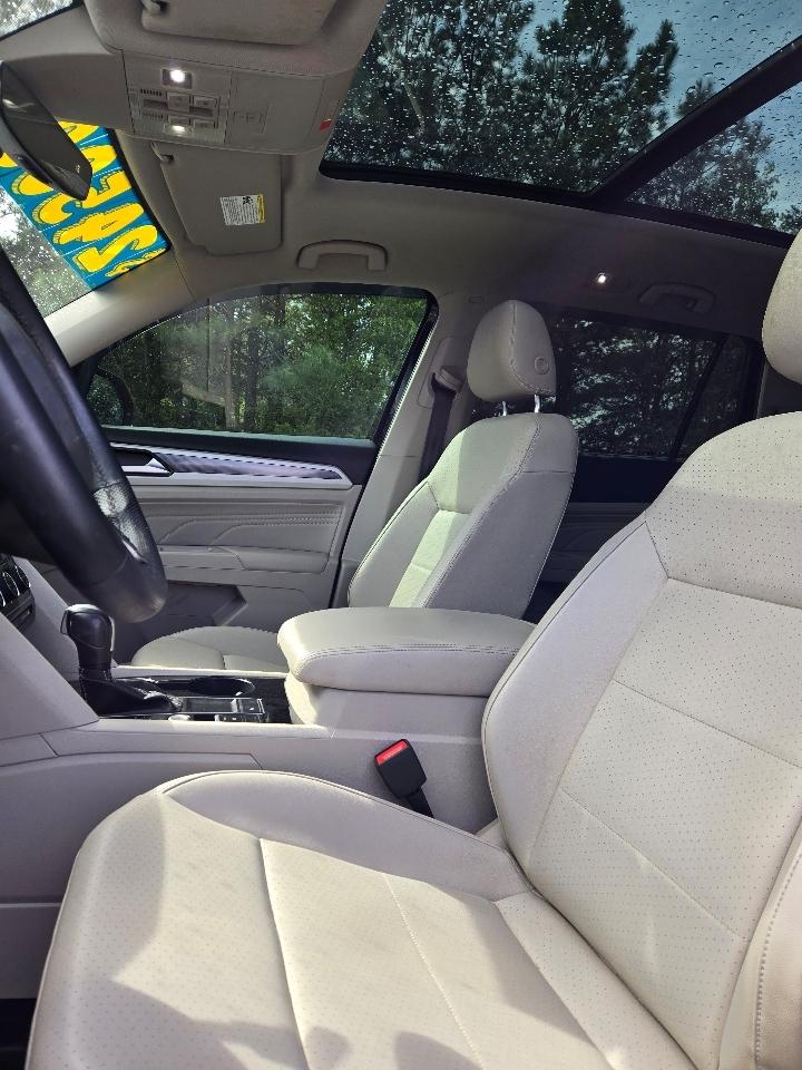 Volkswagen Atlas V6 SEL R-Line 2021