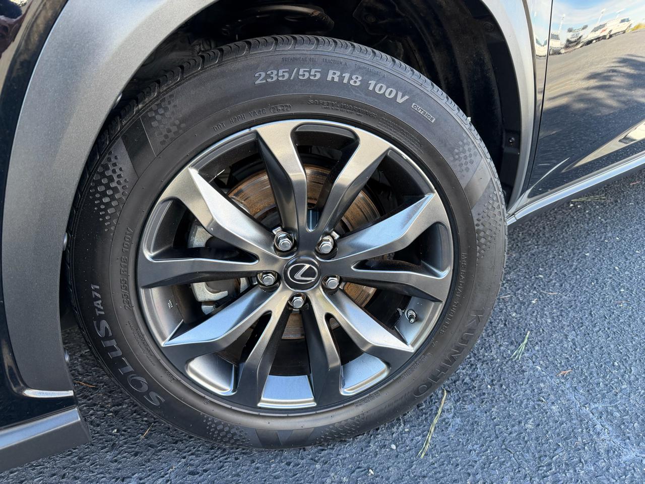 Lexus NX 200t FWD 2018