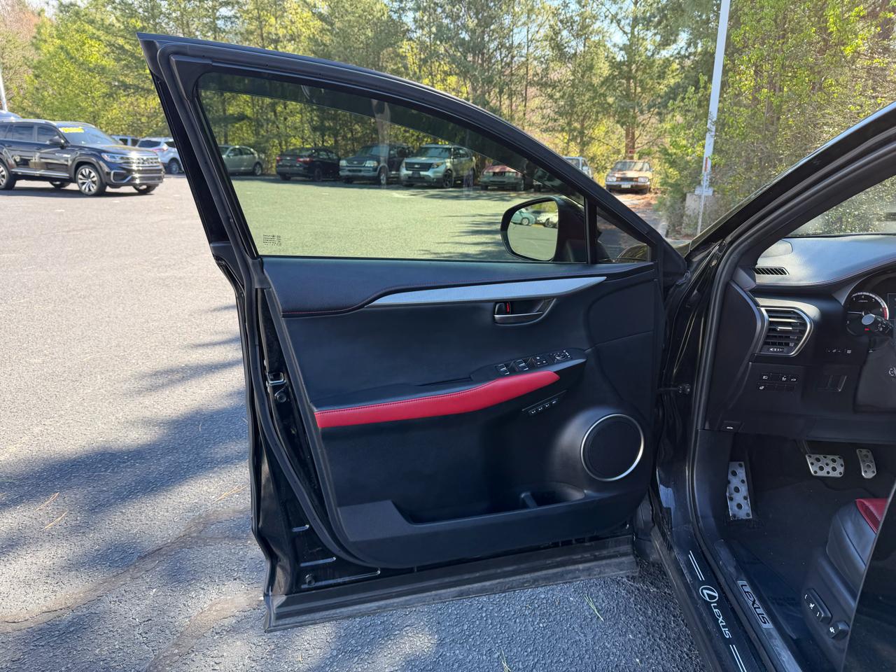 Lexus NX 200t FWD 2018