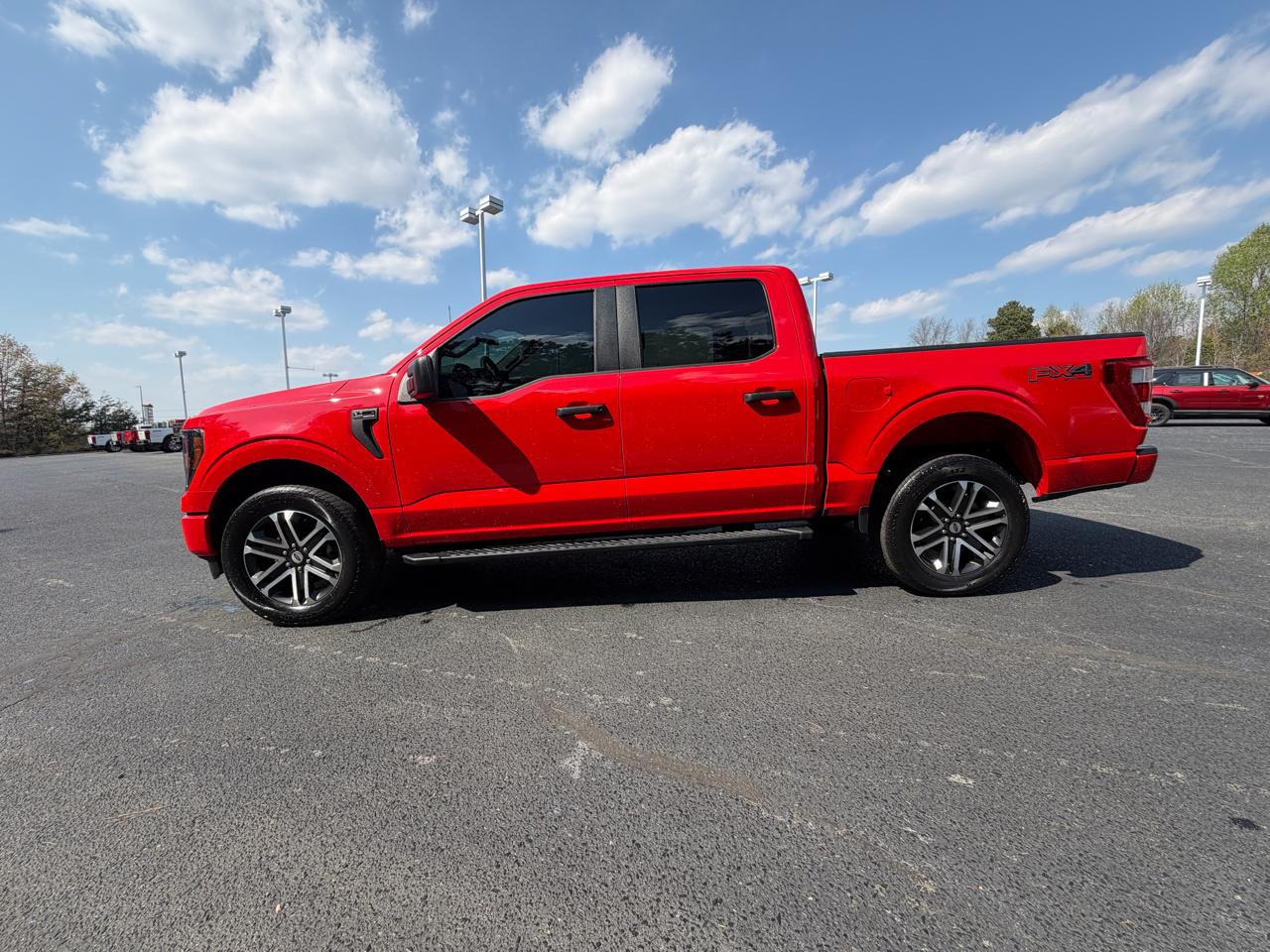 Ford F-150 XL SuperCrew 5.5-ft. Bed 4WD 2023