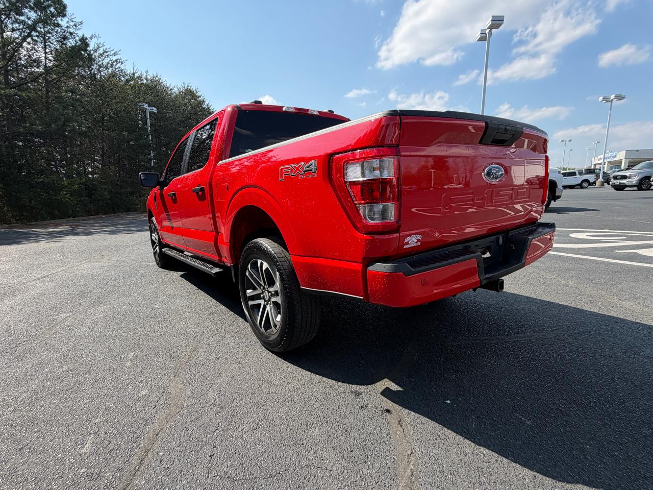 Ford F-150 XL SuperCrew 5.5-ft. Bed 4WD 2023