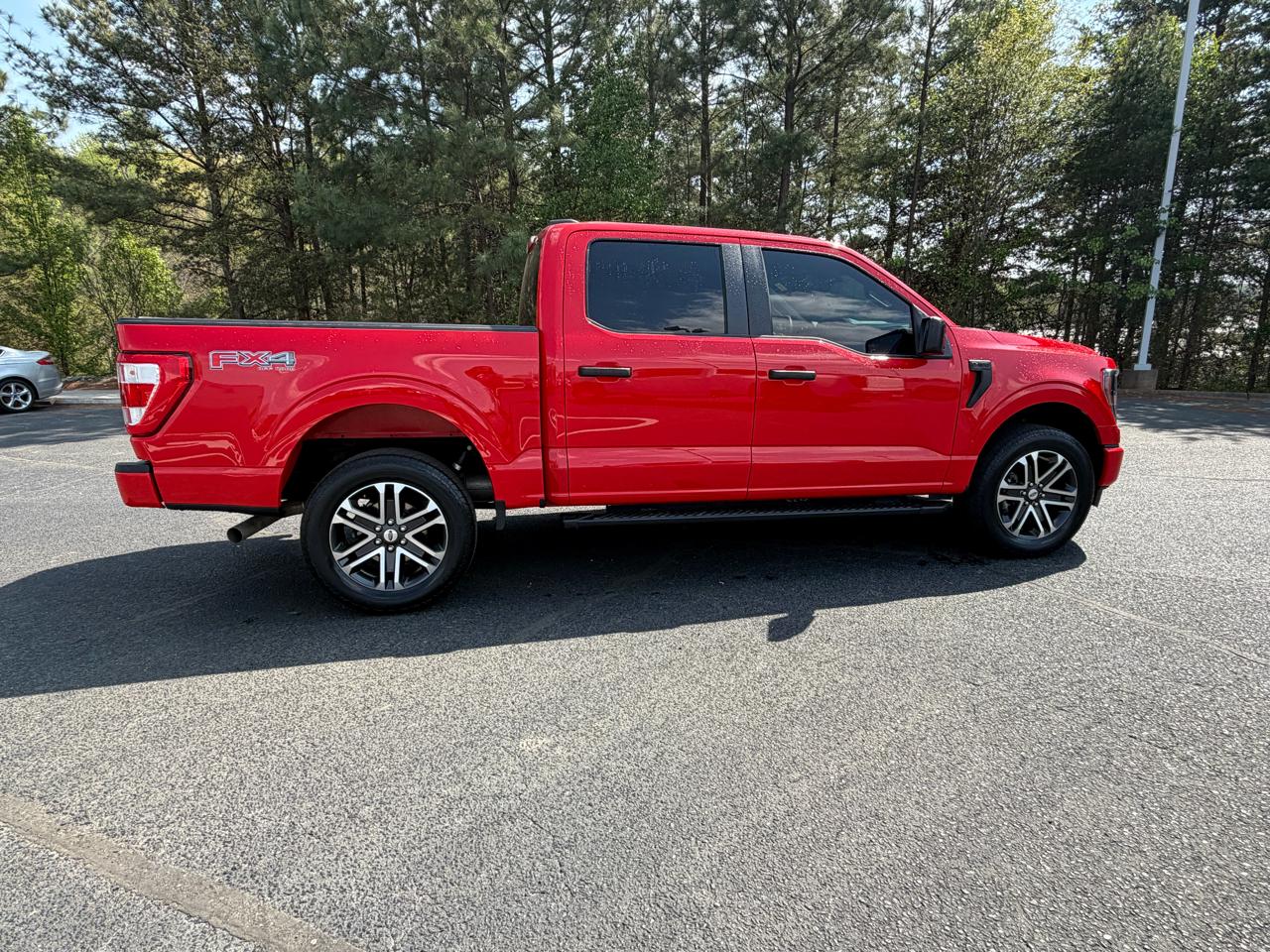 Ford F-150 XL SuperCrew 5.5-ft. Bed 4WD 2023