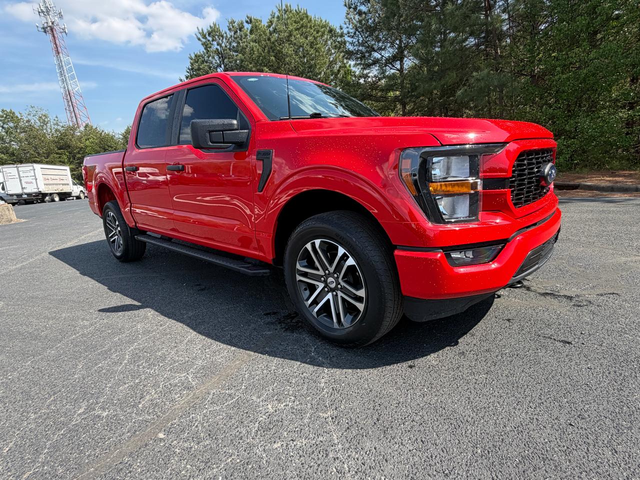 Ford F-150 XL SuperCrew 5.5-ft. Bed 4WD 2023