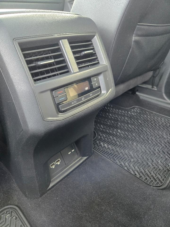 Volkswagen Atlas V6 SEL 2021