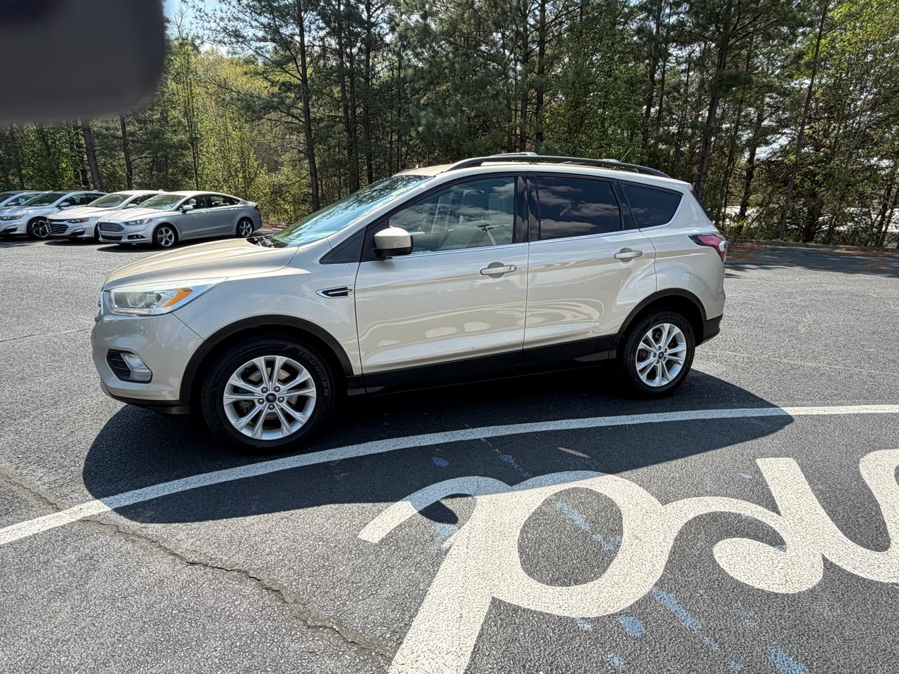 Ford Escape SE FWD 2017