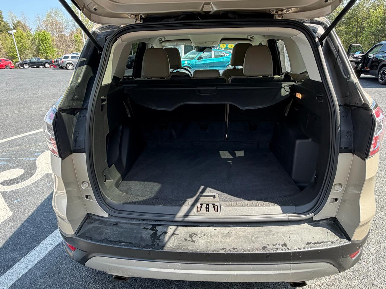 Ford Escape SE FWD 2017