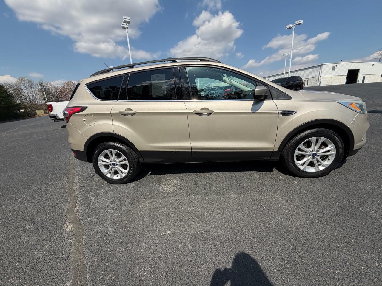 Ford Escape SE FWD 2017