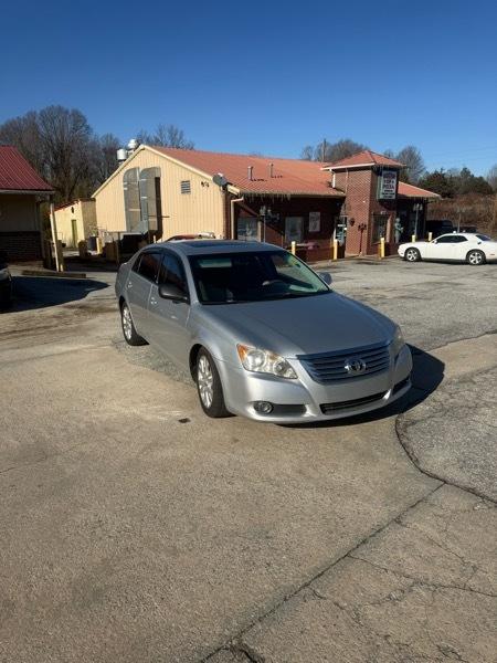 Toyota Avalon XL 2008