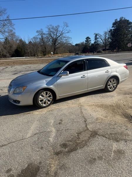 Toyota Avalon XL 2008