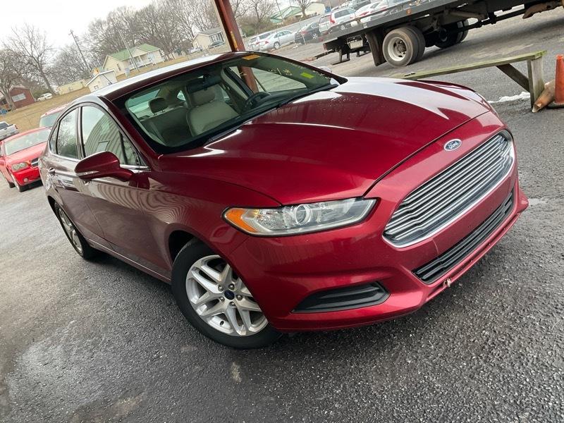 Ford Fusion SE 2015