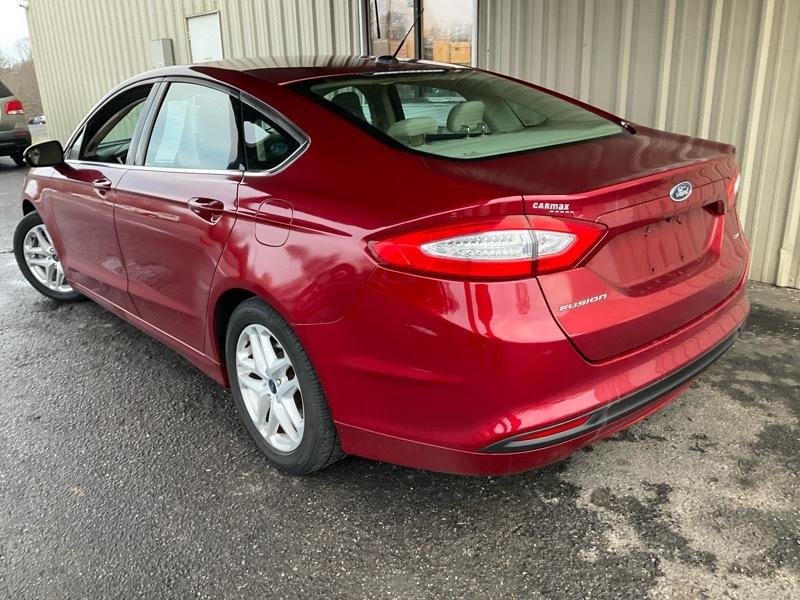 Ford Fusion SE 2015