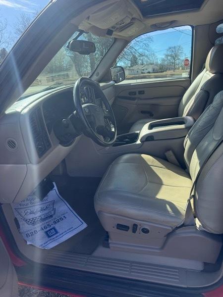 Chevrolet Avalanche 1500 2WD 2005