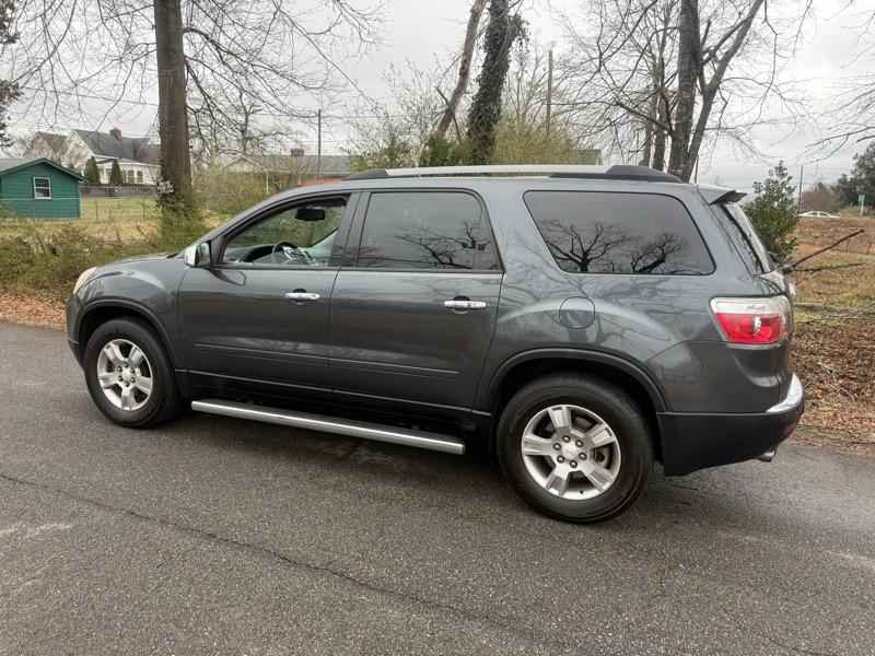 GMC Acadia SLE-2 FWD 2012