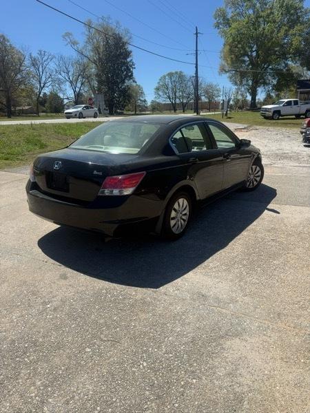 Honda Accord LX sedan AT 2010