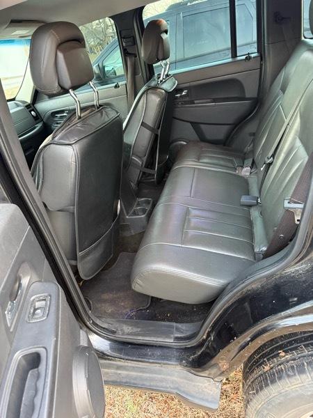 Jeep Liberty Sport 4WD 2010