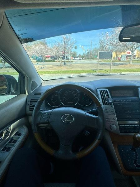 Lexus RX 330 FWD 2005