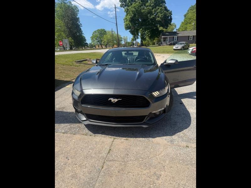 Ford Mustang EcoBoost Coupe 2016