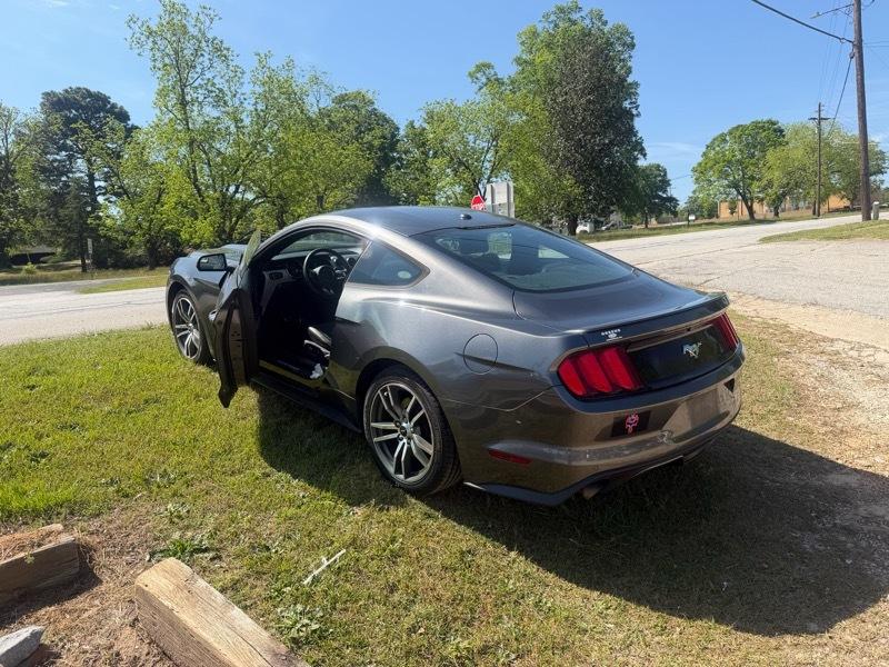Ford Mustang EcoBoost Coupe 2016