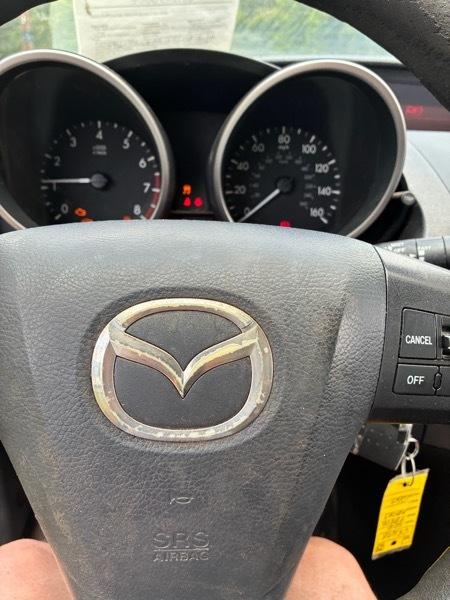 Mazda MAZDA3 i SV 4-Door 2010