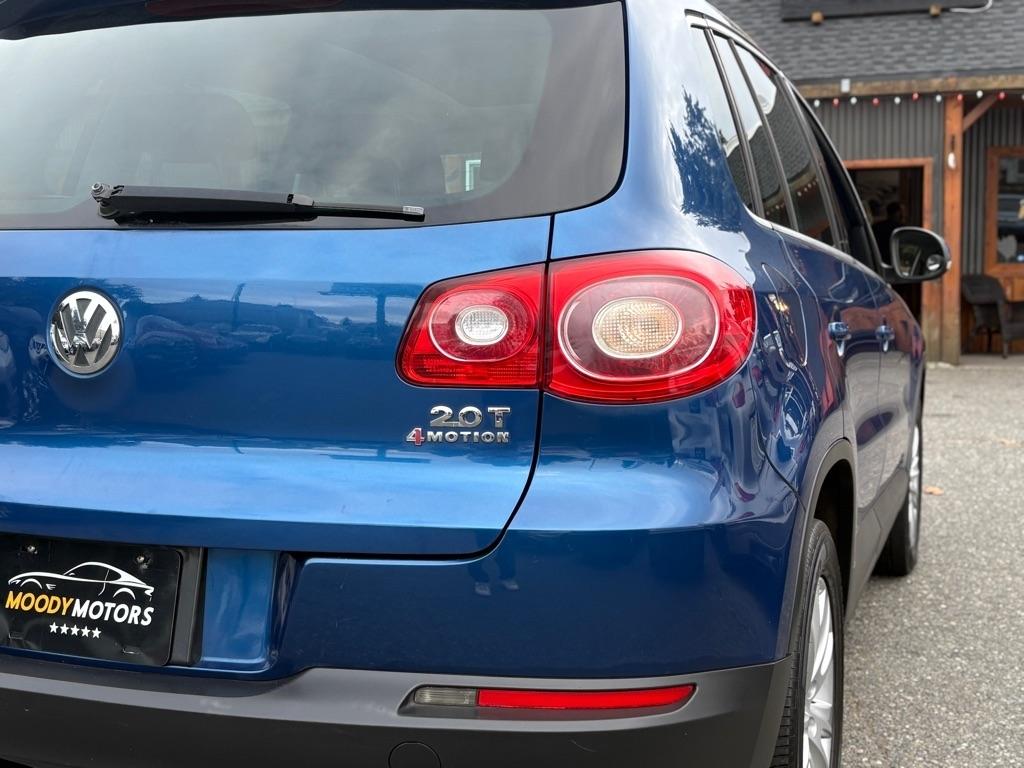 Volkswagen Tiguan  2009