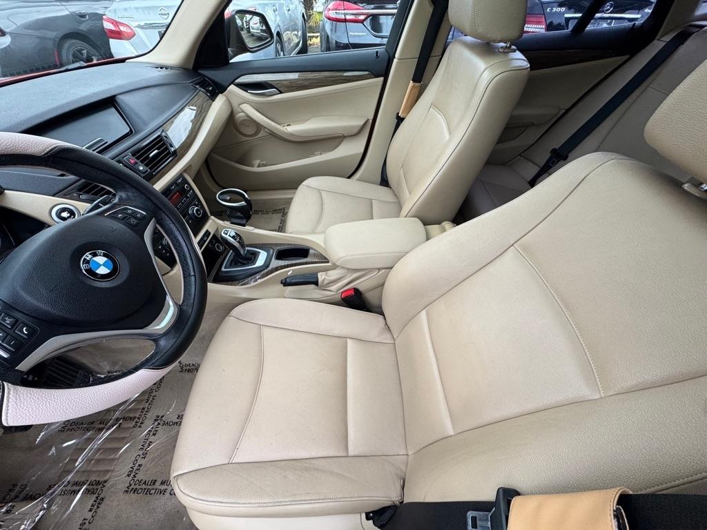 BMW X1  2013