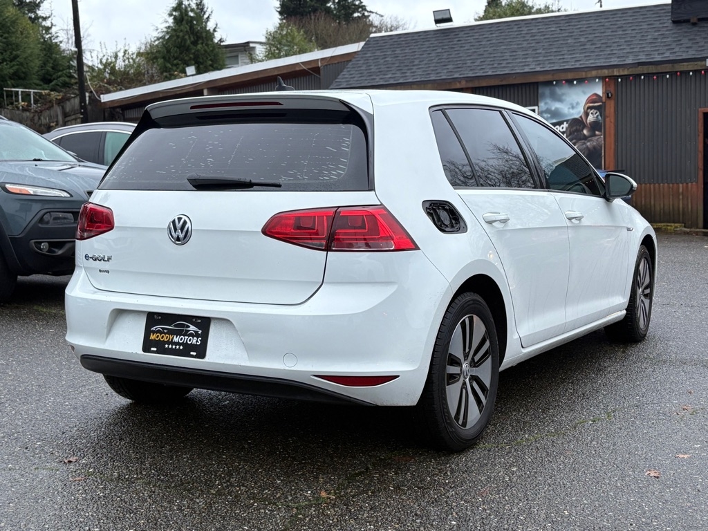 Volkswagen e-Golf  2016