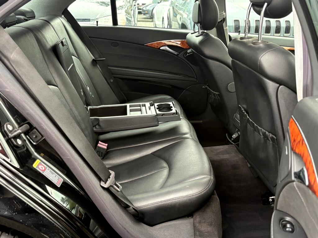 Mercedes-Benz E-Class  2005