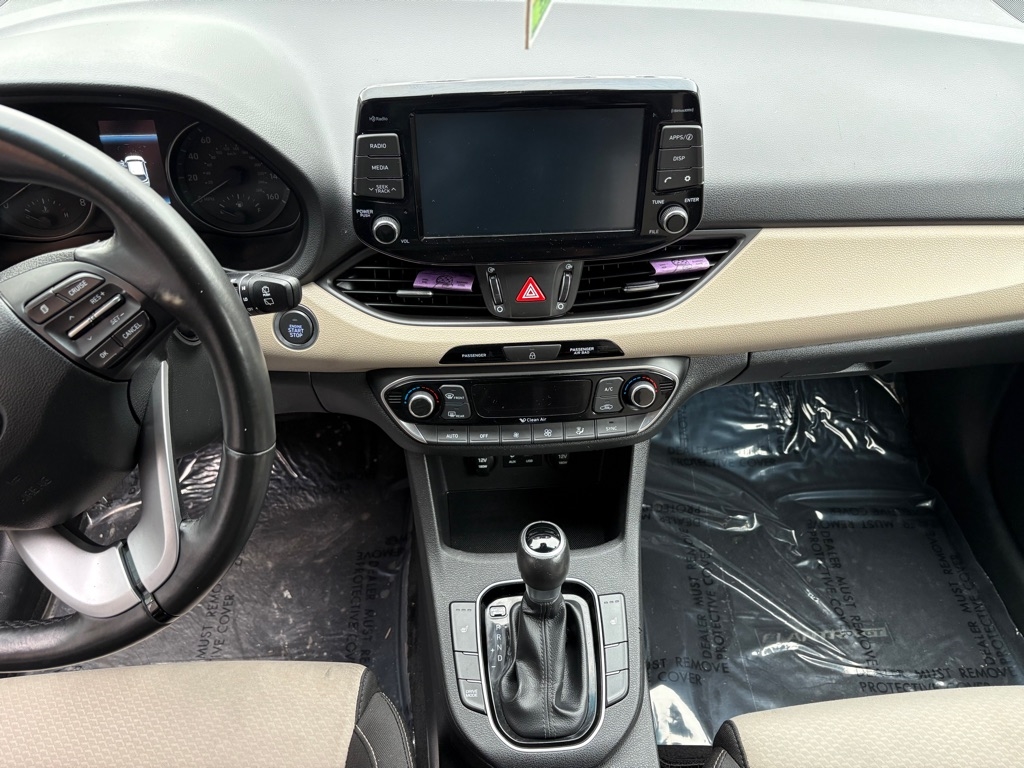 Hyundai Elantra GT  2018