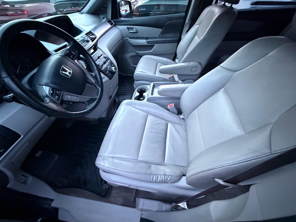 Honda Odyssey  2012