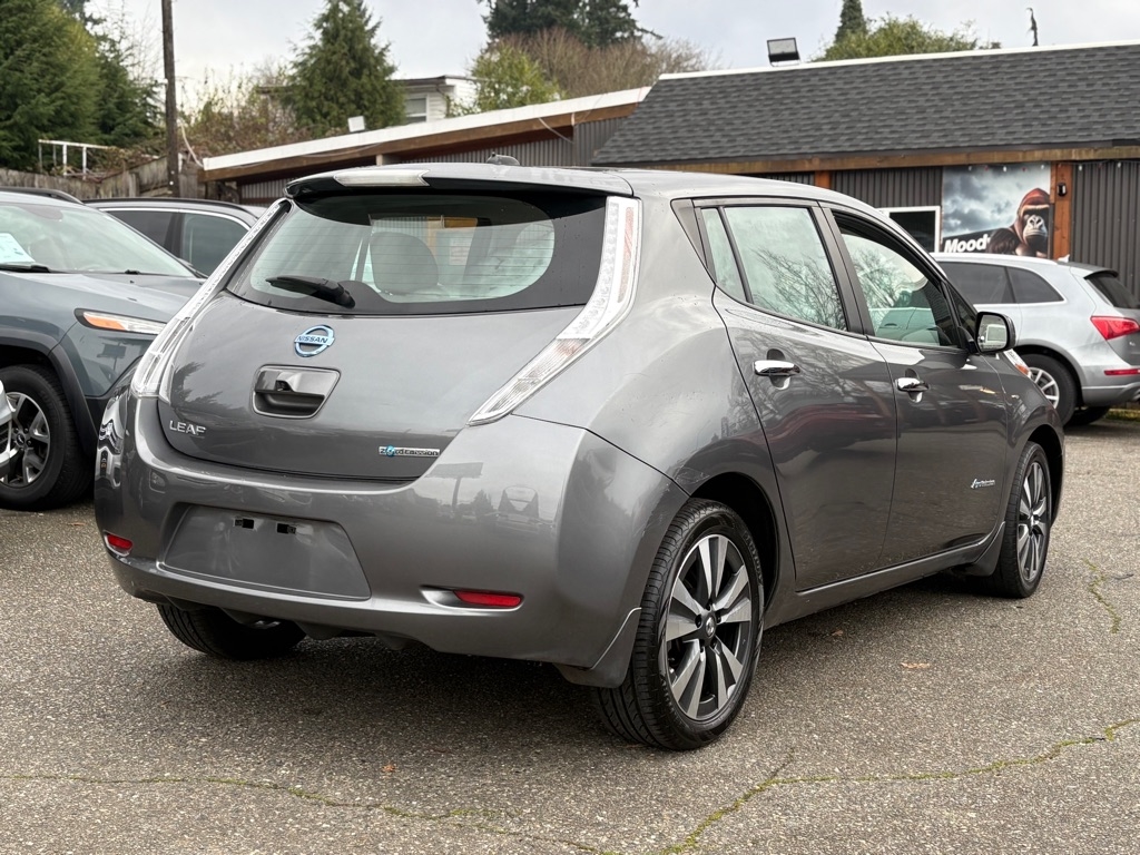 Nissan Leaf  2016