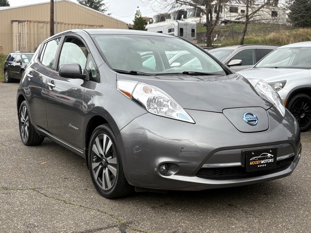 Nissan Leaf  2016