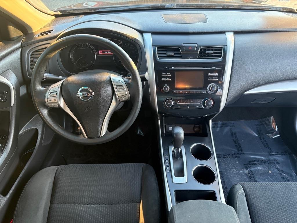 Nissan Altima  2015