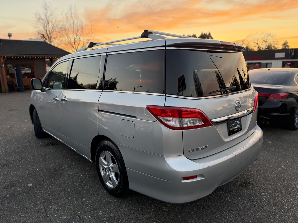 Nissan Quest  2017