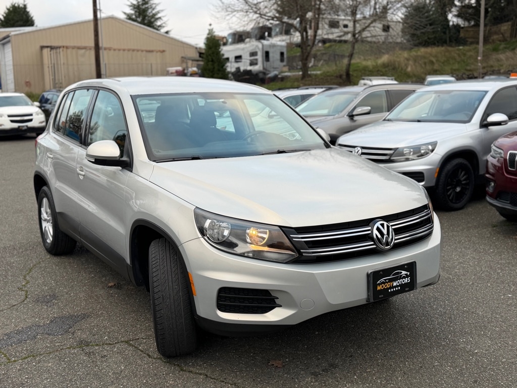 Volkswagen Tiguan  2013