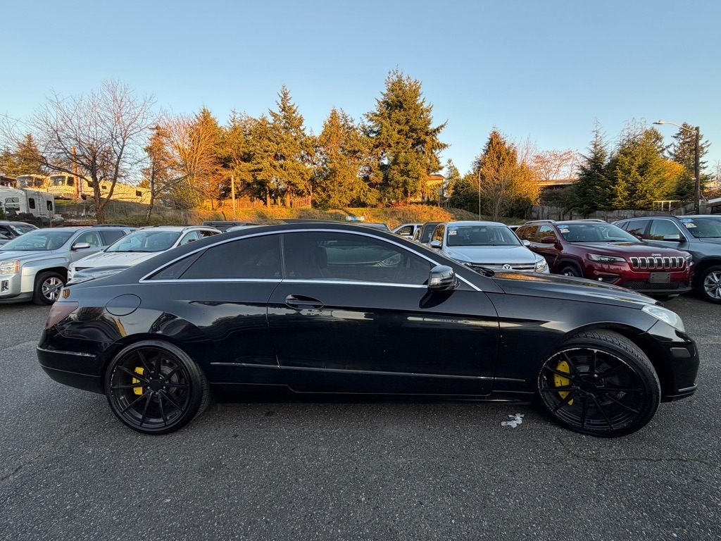Mercedes-Benz E-Class  2011