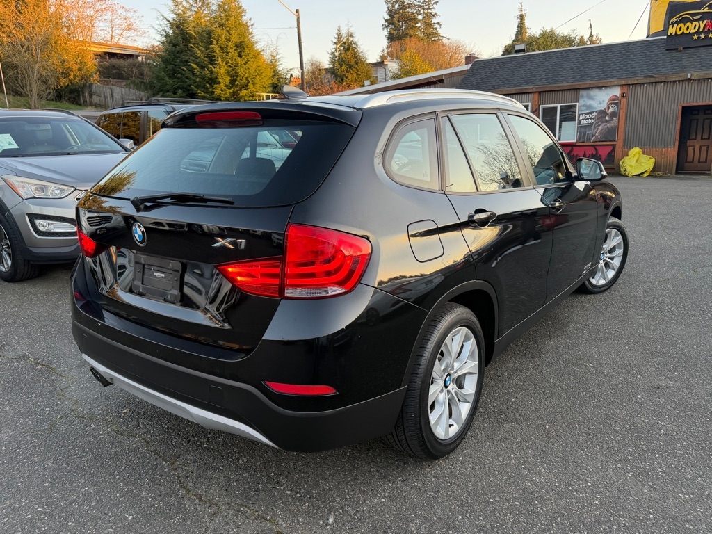 BMW X1  2013