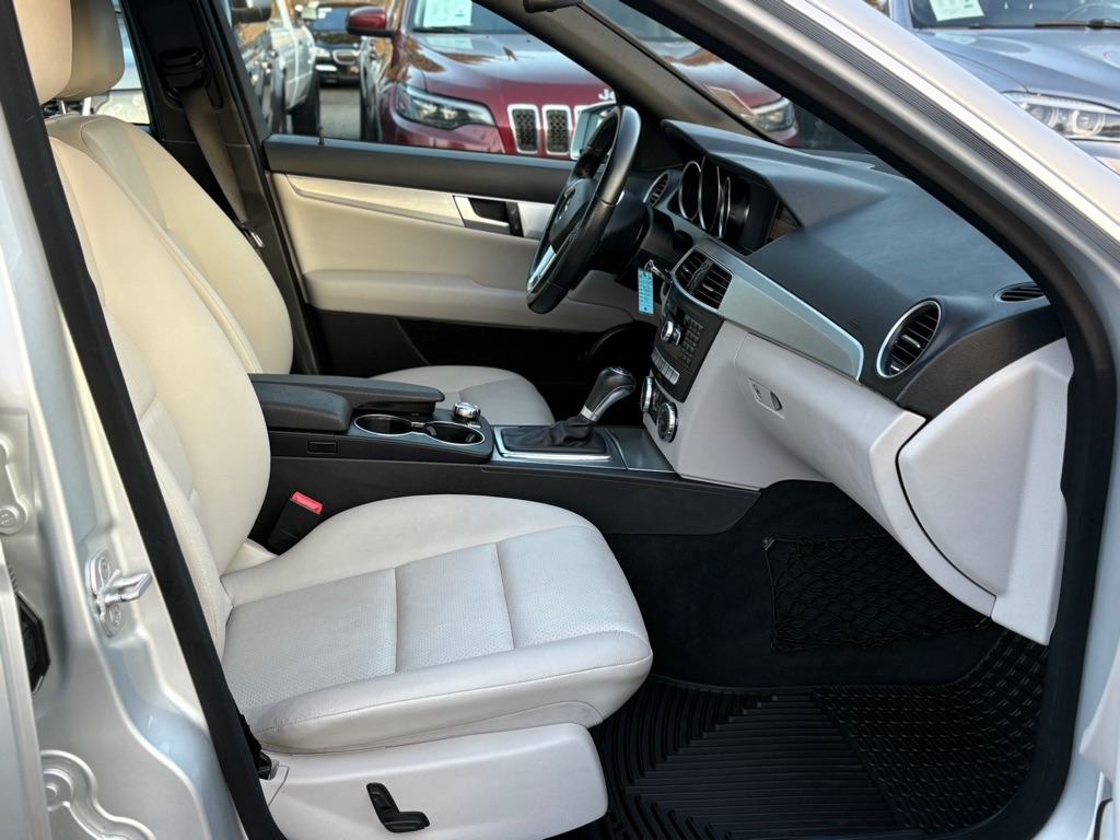 Mercedes-Benz C-Class  2014