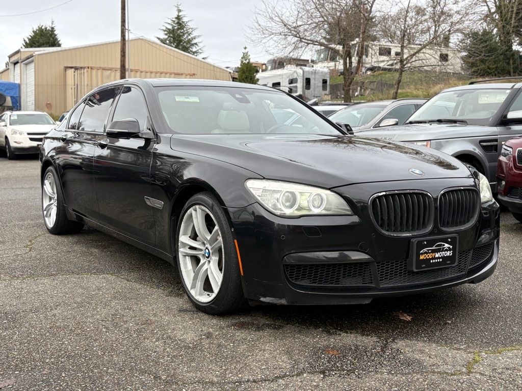 BMW 7-Series  2014