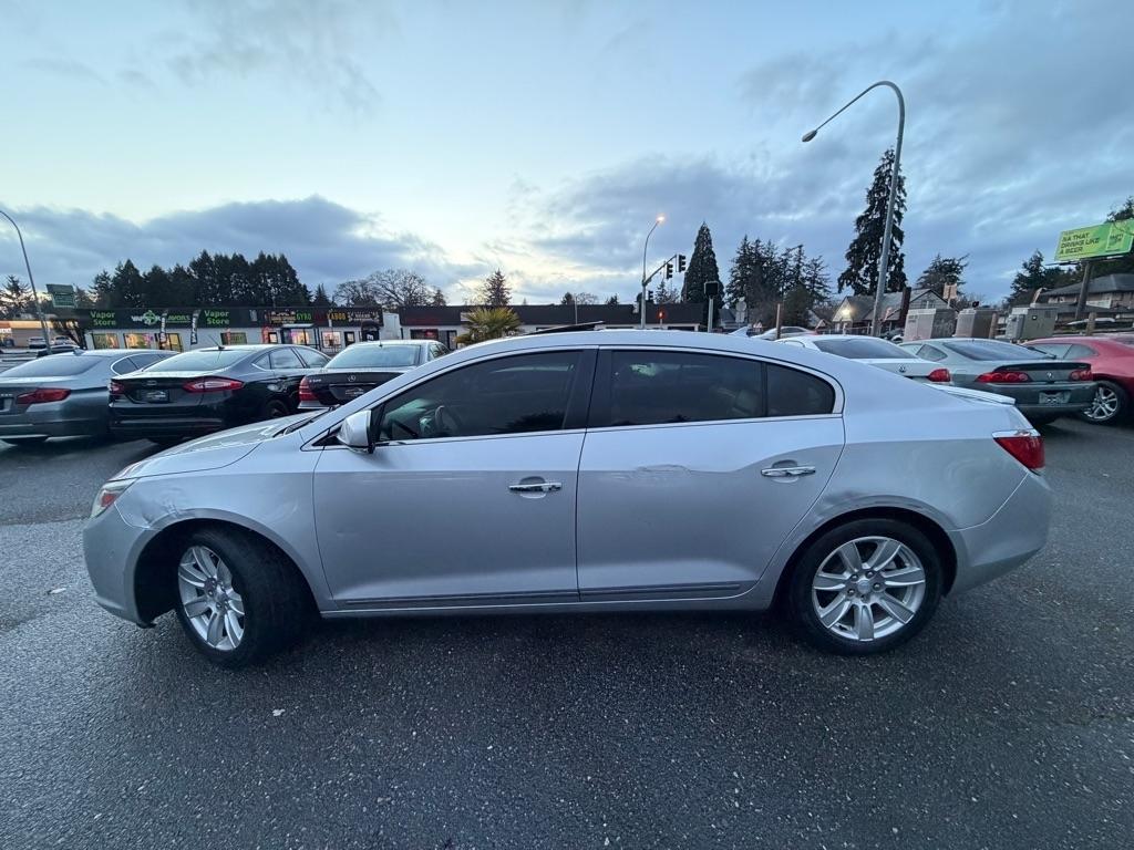 Buick LaCrosse  2011