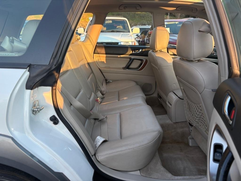 Subaru Outback  2005