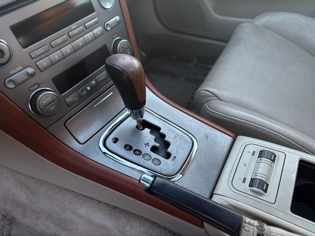 Subaru Outback  2005