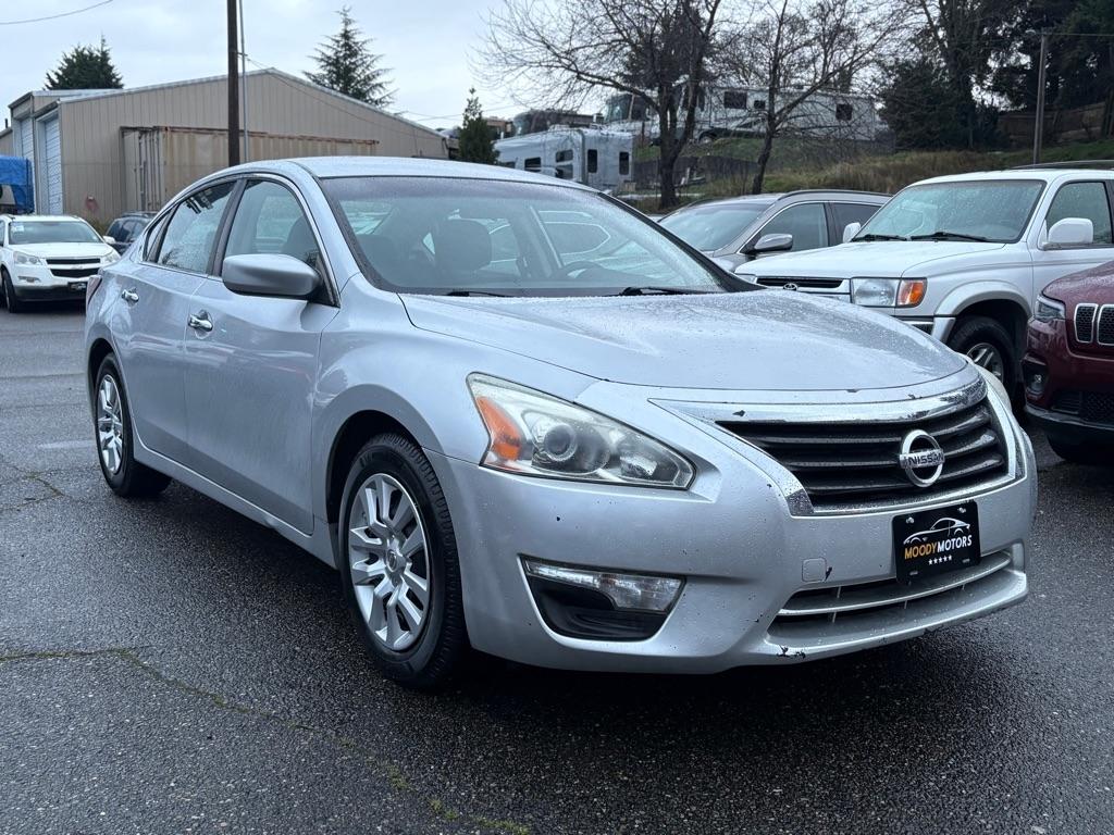 Nissan Altima  2014