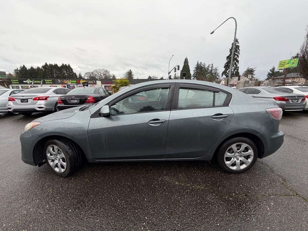 Mazda MAZDA3  2013