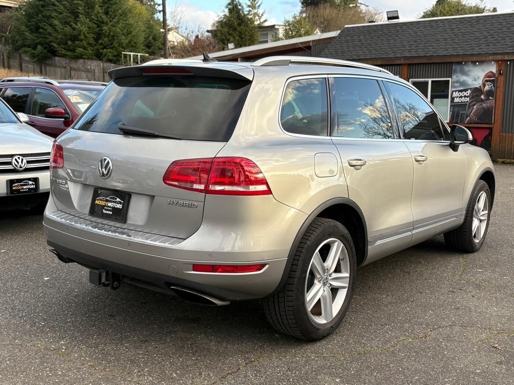 Volkswagen Touareg  2014